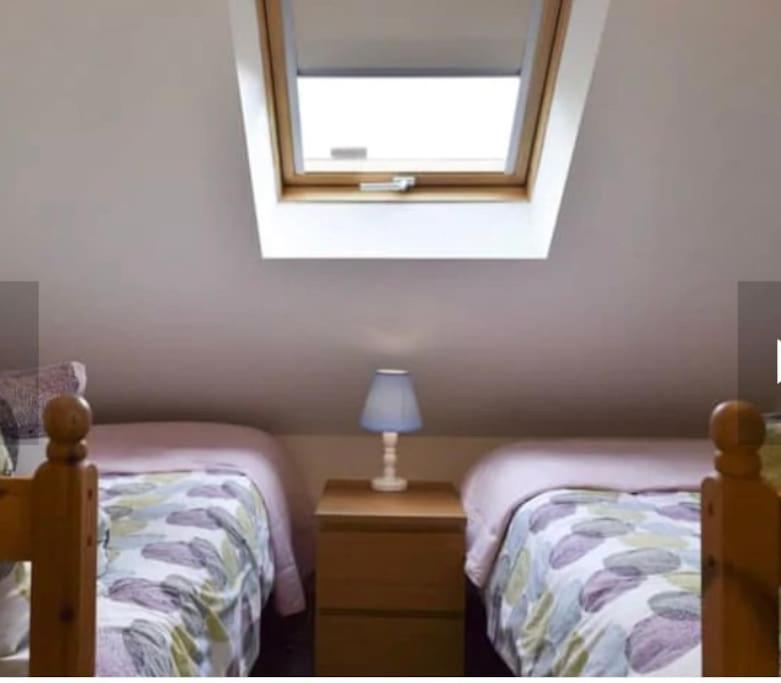 Surrounded By Fields Just 3 Miles From - Upon Avon - Alveston Pastures Stratford-upon-Avon
